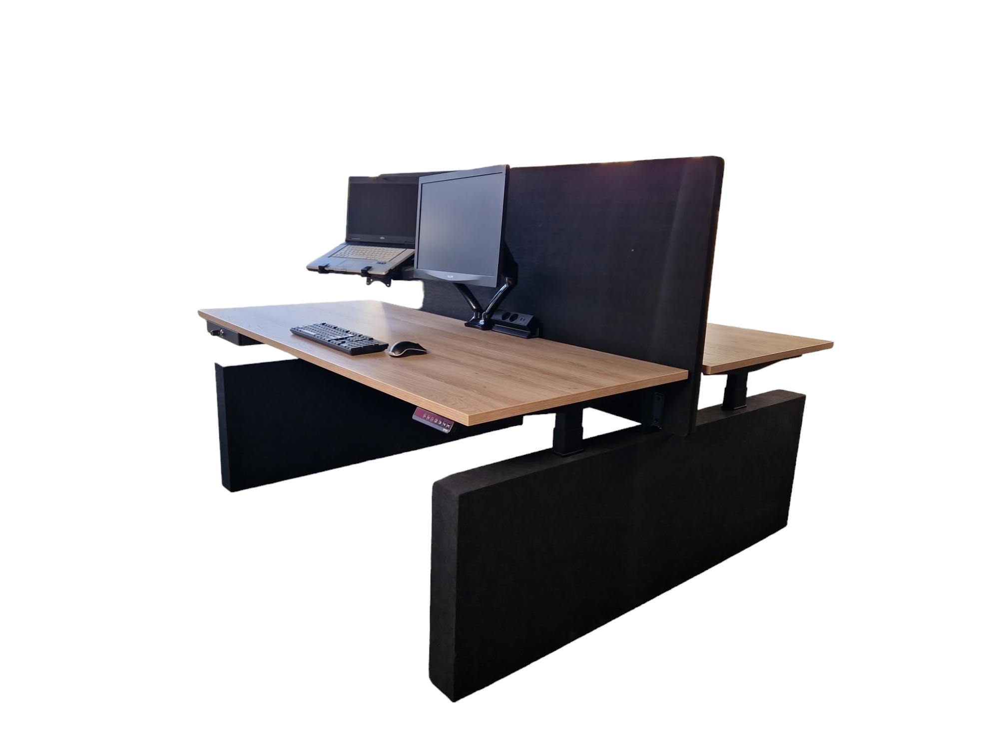 Akoestische duo bureau NPR met Wang poot