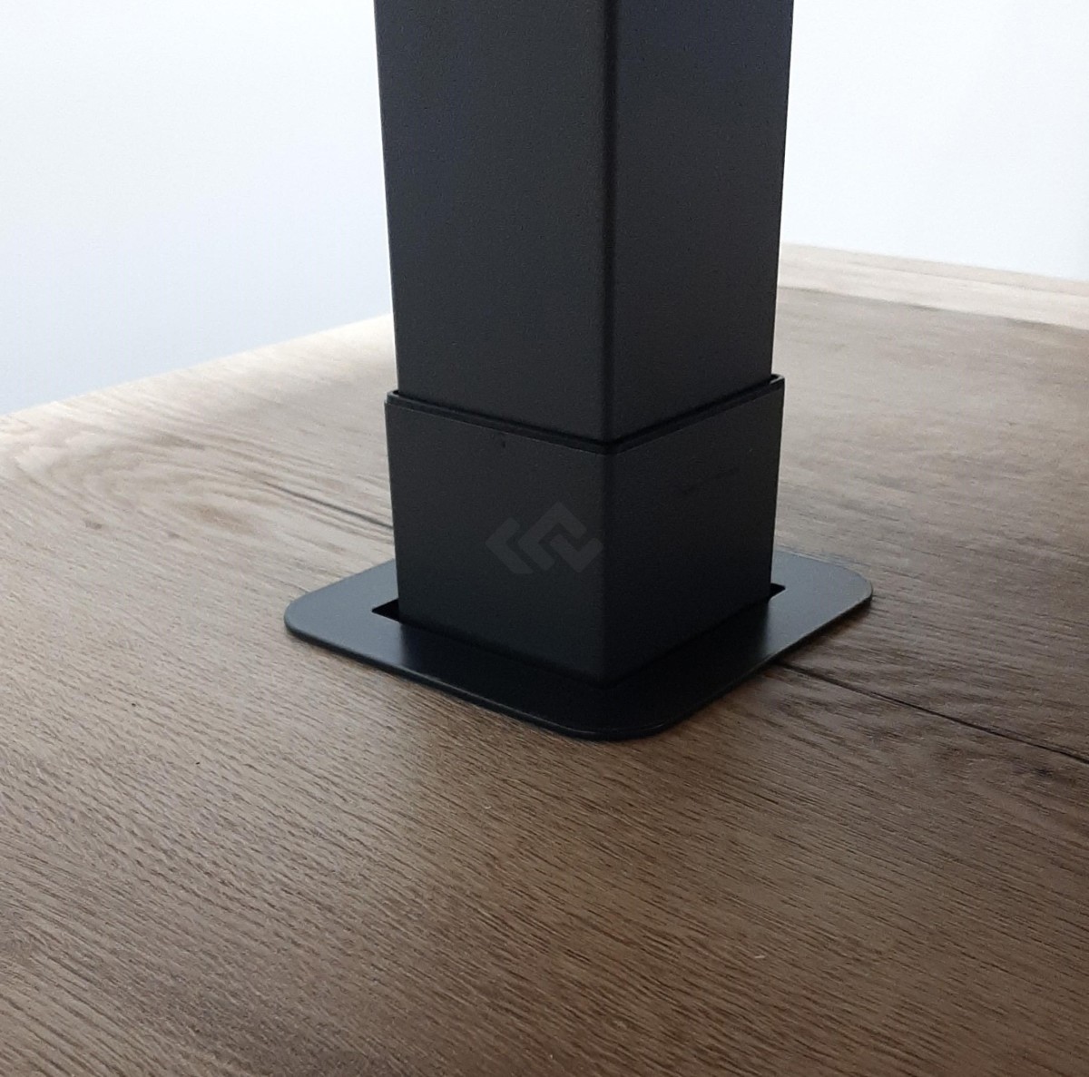 CEO Elektrisch directiebureau 224x180