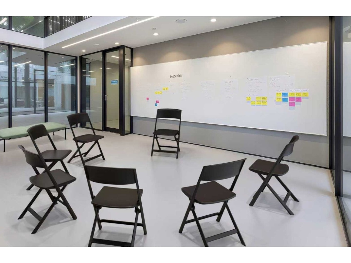 EMZ35 CongresFold Pro klapstoel koppelbaar nestelbaar en inklapbaar projectkwaliteit