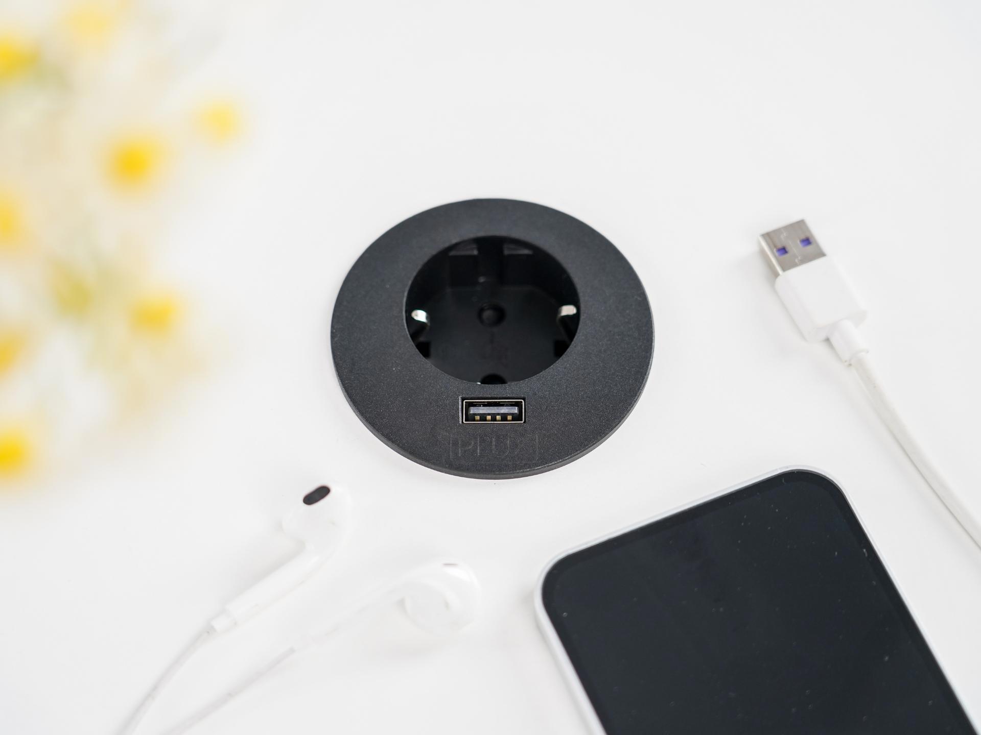 Inbouw stroompunt 60mm PLUX04 met 1x 230v en 1x USB-A aansluiting en aansluitsnoer