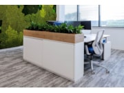 Schuifdeurkast met plantenbak